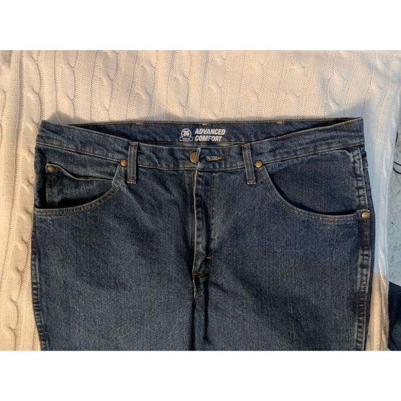 Wrangler (36) jeans - Picture 2 of 6